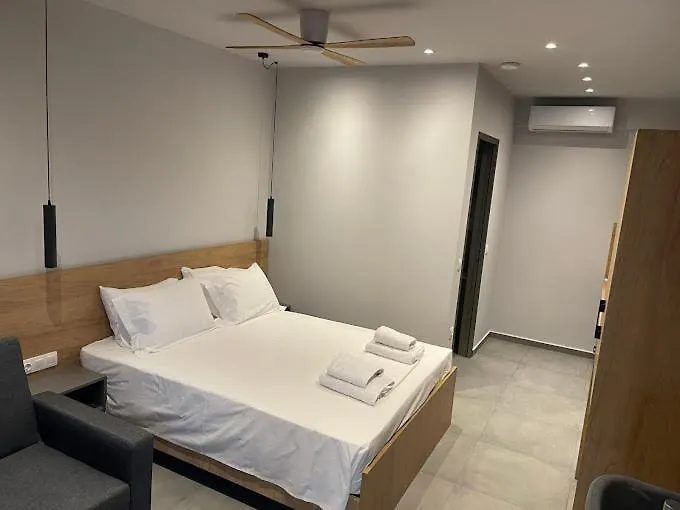 Diamond Light Apartments Nikiti